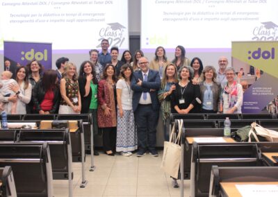 Foto di gruppo di diplomati DOL